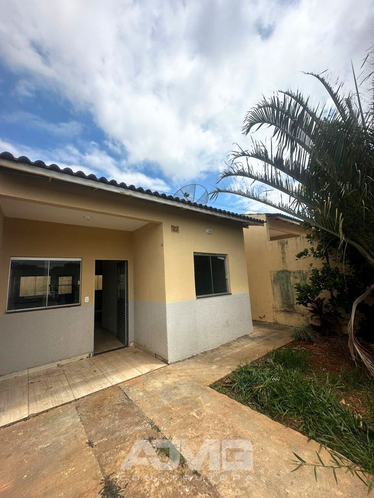 Casa ampla com 2 quartos e Garagem no Pacaembu - Foto 2